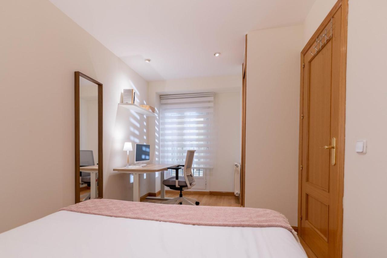 Amazing Apartment In Huertas มาดริด ภายนอก รูปภาพ