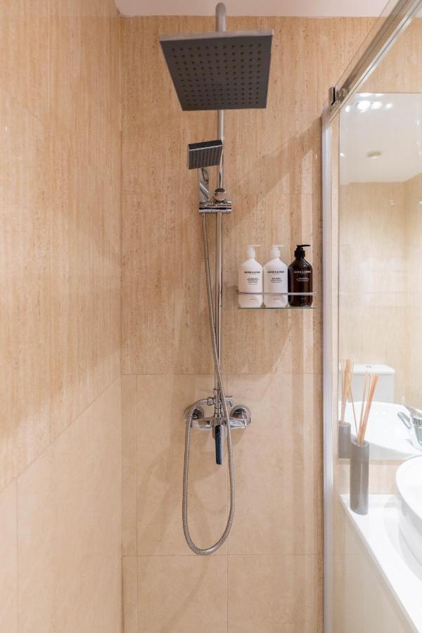 Amazing Apartment In Huertas มาดริด ภายนอก รูปภาพ